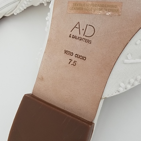 ๐ AD & Daughters Collyn Beaded Jeweled Mules - Picture 5 of 6